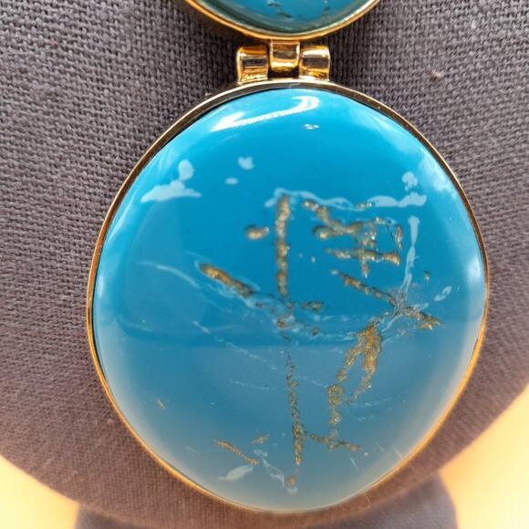 Chico's Gold Tone Chain Turquoise Pendant Necklace, Lucite Gold Accents, 22 Inch - Picture 4 of 9